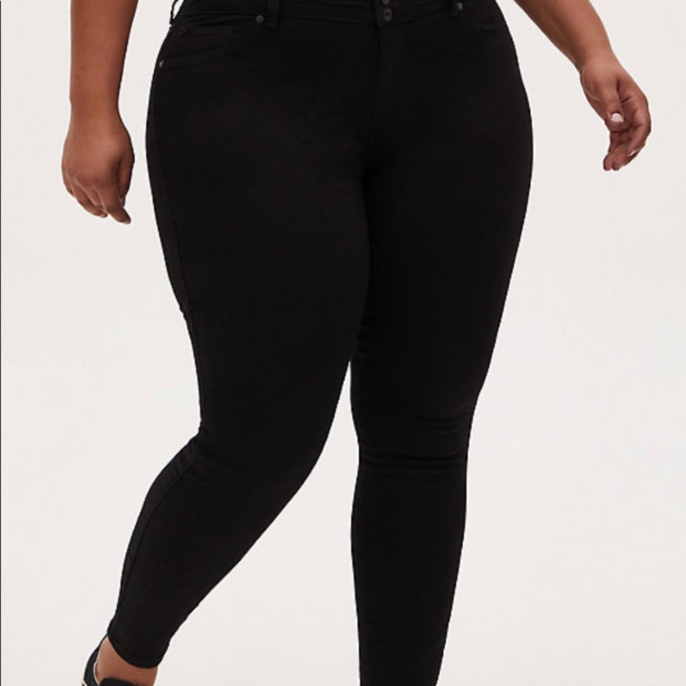 JEGGING SUPER STRETCH BLACK  Size 10 extra short